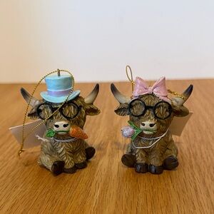 Easter Highland Cow Ornaments - Pink and Blue